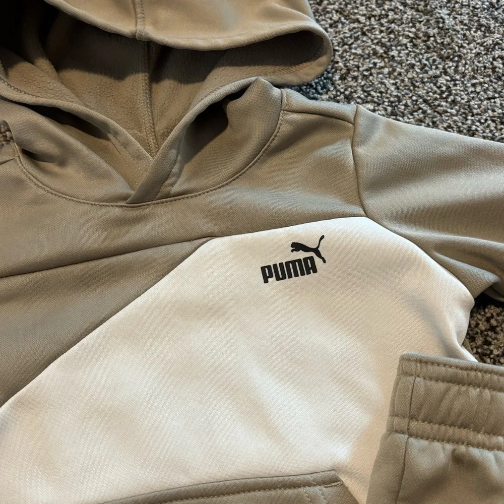 Puma Tan Baby Boy Stylish Hoodie & Pants  Track Suit Set 24mo Athletic Spring - Picture 2 of 11